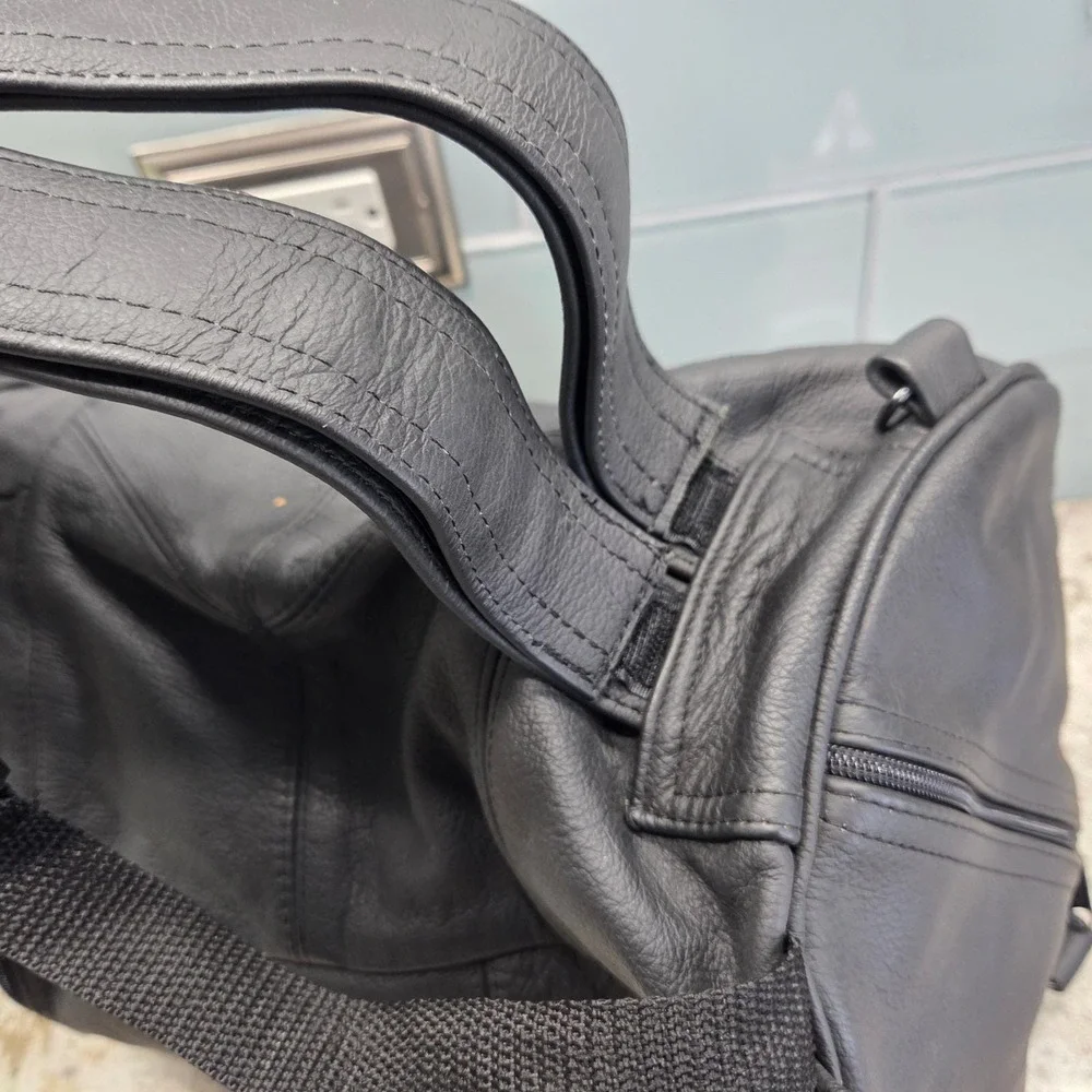 NEW Black Leather Motorcycle Saddle Bag Travel Weekend Overnight‎ Pockets